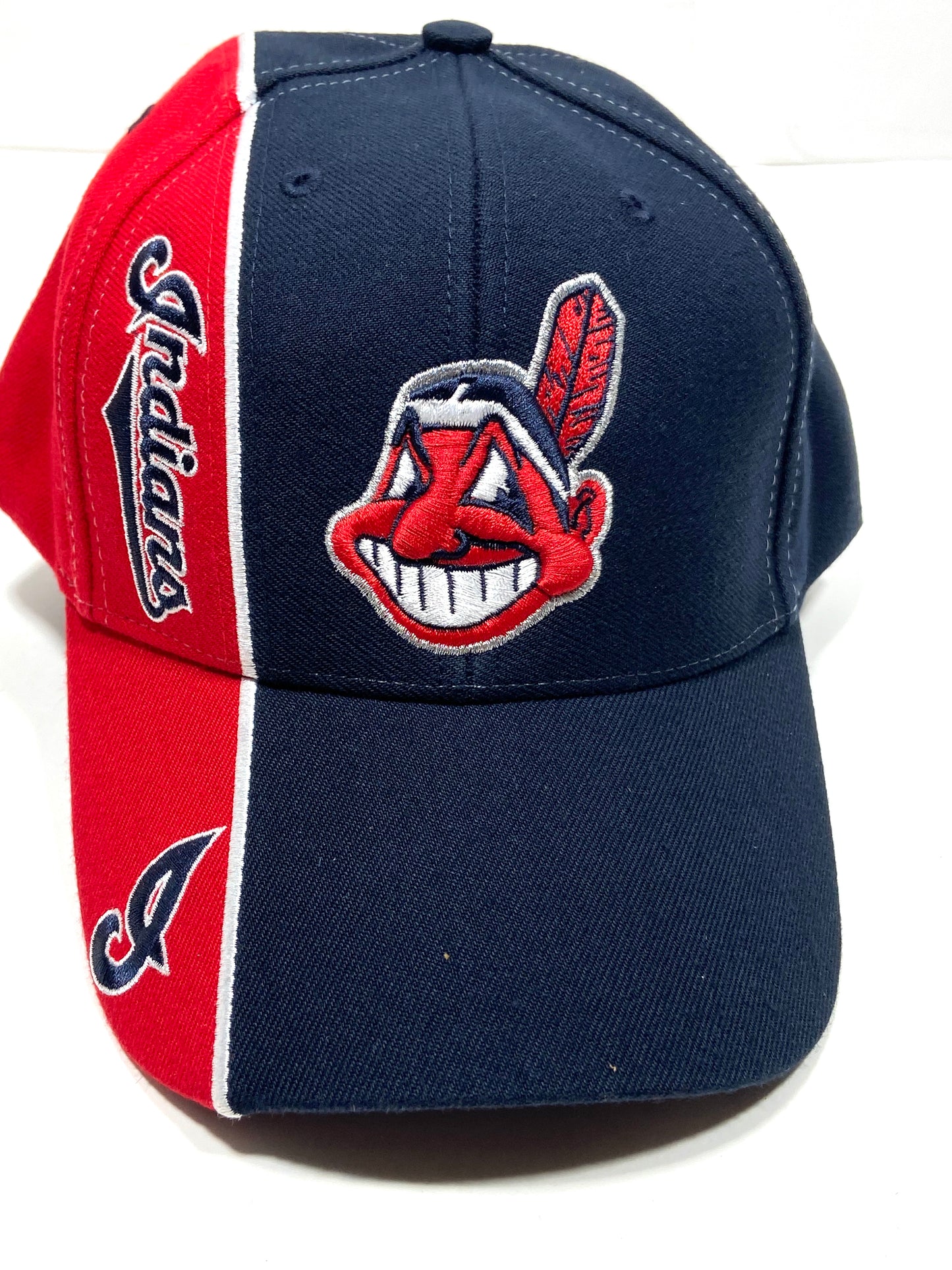 Cleveland Indians Vintage MLB Two-Tone 15% Wool Wahoo Hat By Twins Enterprise