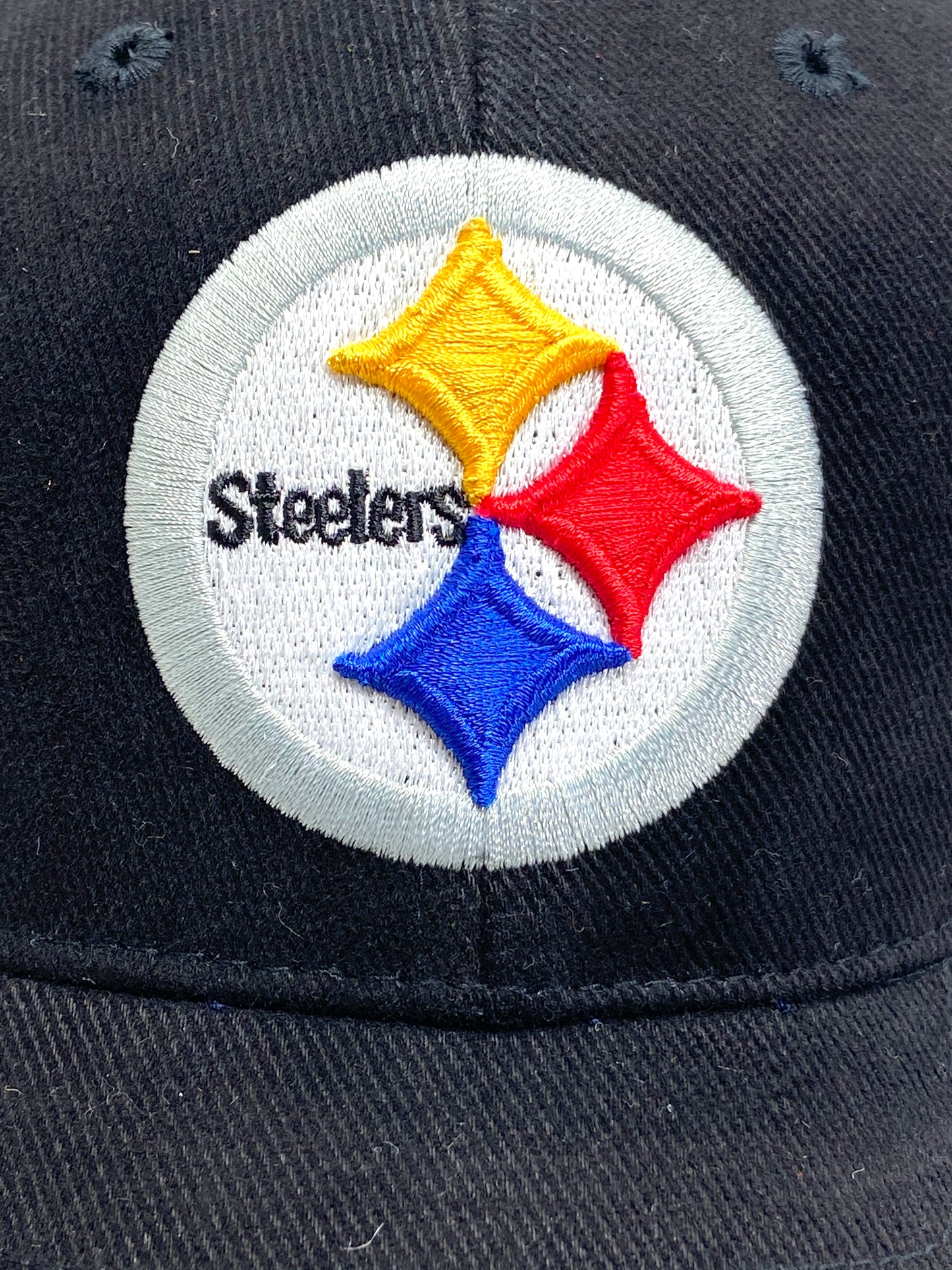 Pittsburgh Steelers Vintage Adult NFL Black Logo Cap