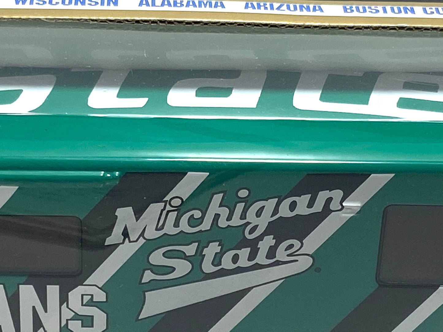 Michigan State Spartans Vintage 2001 NCAA 1:43 Winnebago NOS by White Rose Collectibles